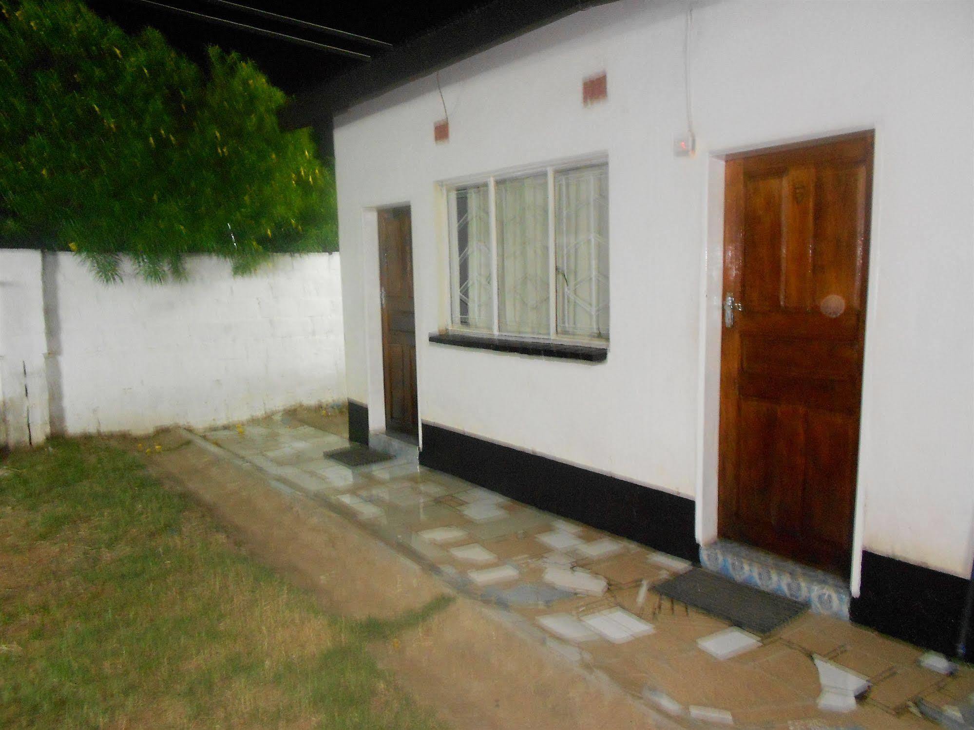Comfort Corner Guesthouse Livingstone Exterior photo